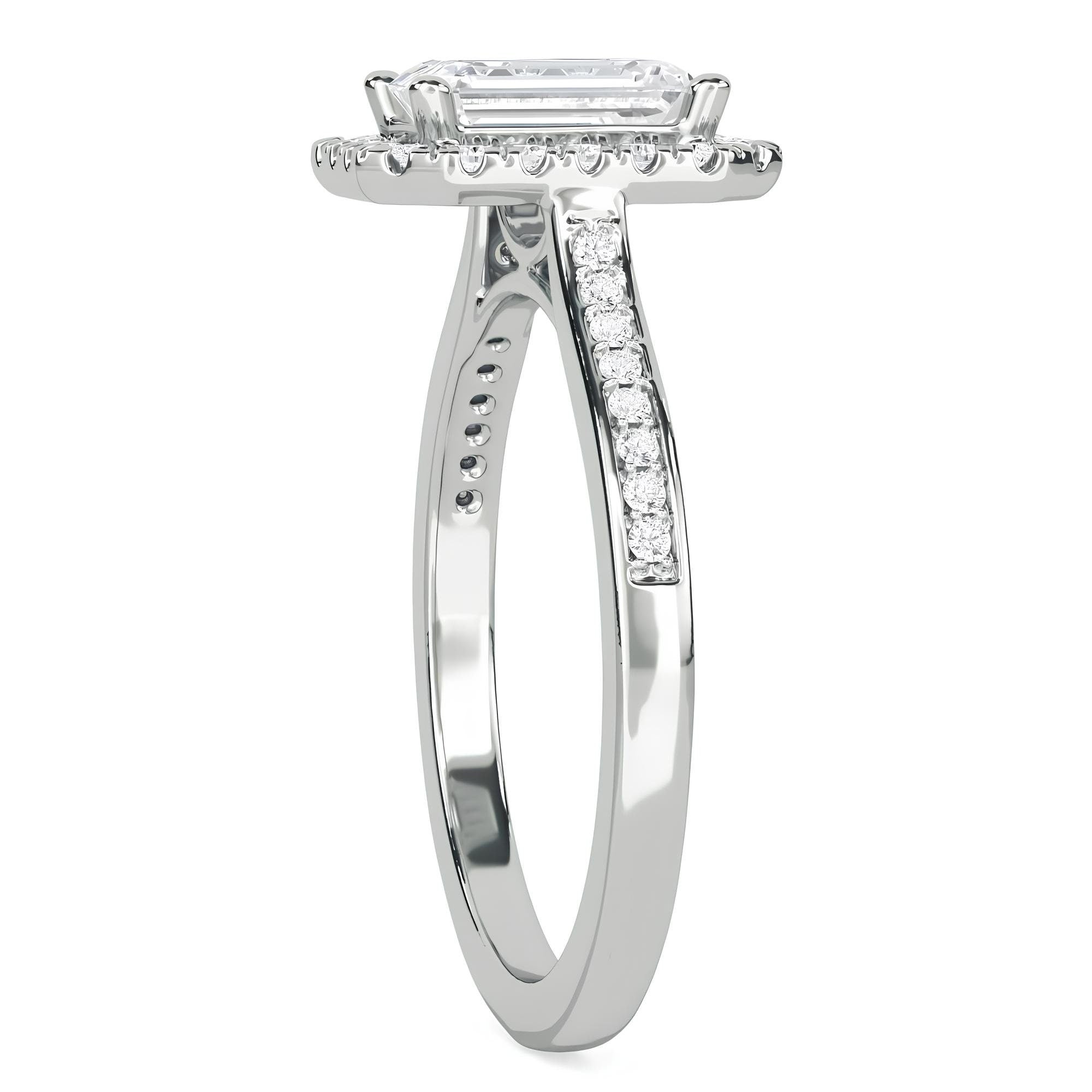 Stunning 1.00 CT EF VS/SI Lab-Grown Emerald Diamond Halo Ring in 14K Solid Gold IGI Certified Engagement or Wedding Ring